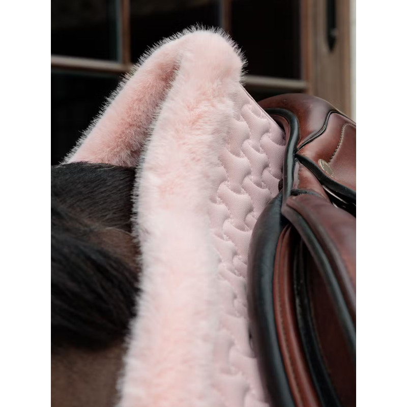 Tapis de selle Plaited Fake Fur jumping Kentucky