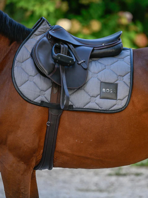 Tapis de selle CSO FW25 Hugo Boss Equestrian