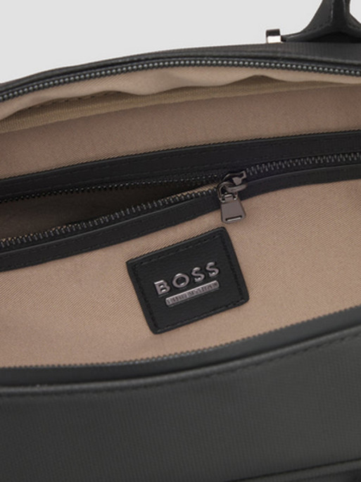 Sac en cuir vegan Weekend FW25 Hugo Boss Equestrian Sac en cuir vegan Weekend FW25 Hugo Boss Equestrian