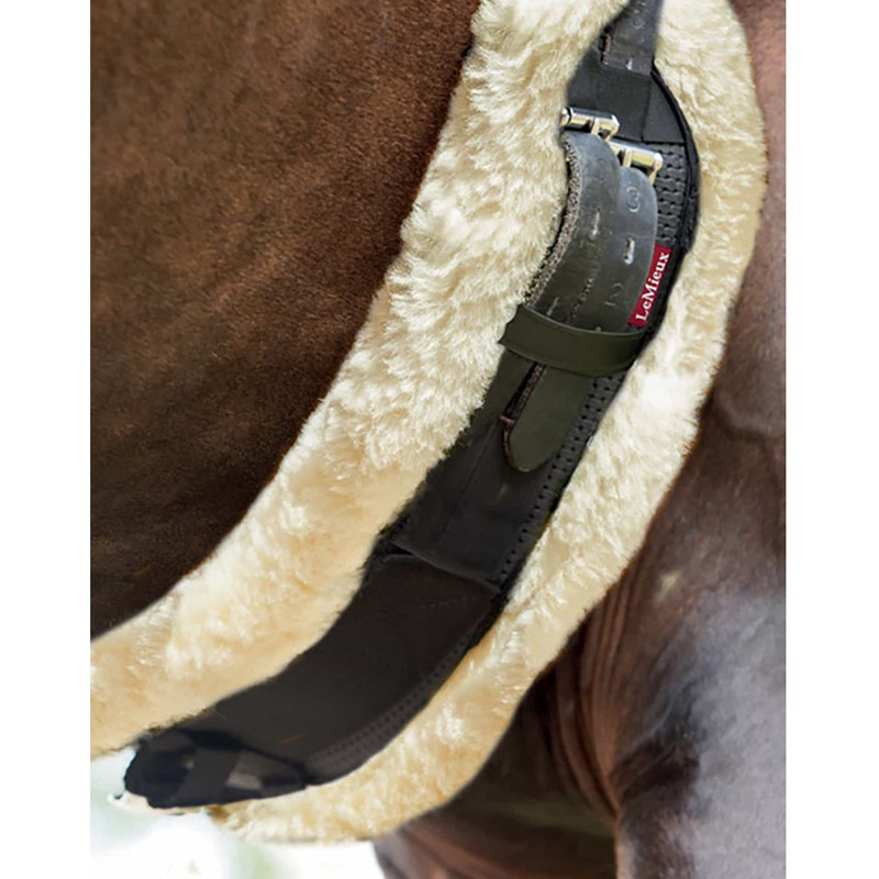 Sangle Integrated Web Dressage Girth Wool LeMieux