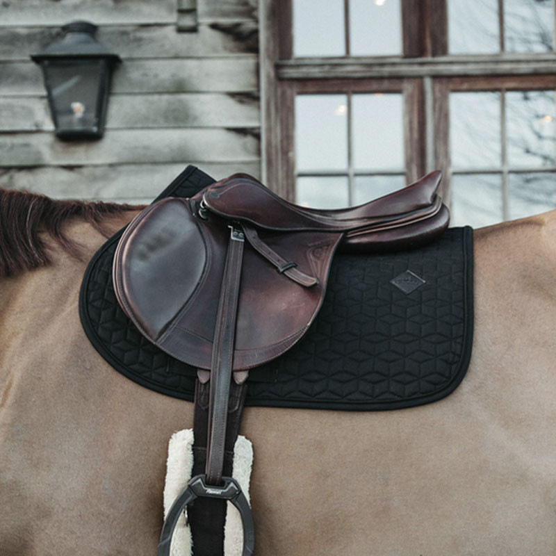 Tapis de selle Basique Jumping Kentucky 17