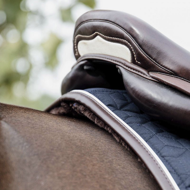 Tapis Skin Friendly matelassage étoile Jumping Kentucky 9