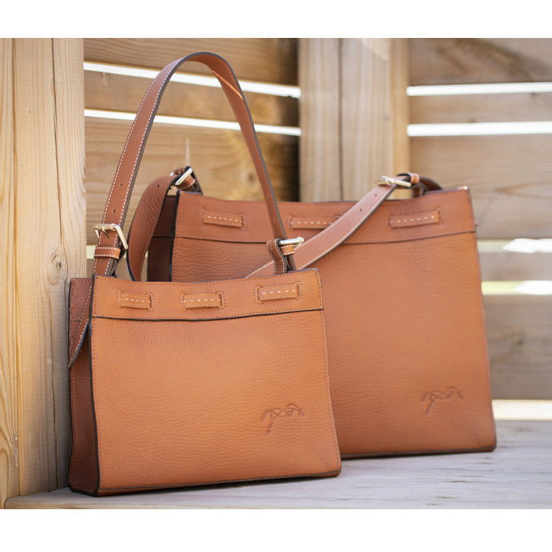 Sac en cuir Pauline Pénélope marron ambiance